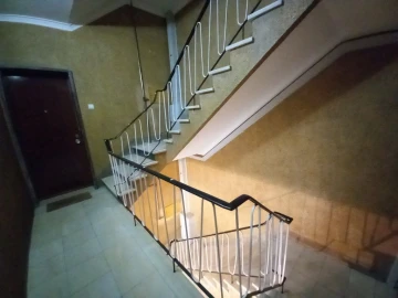 Apartamento T4 para Venda em Laranjeiro e Feijó