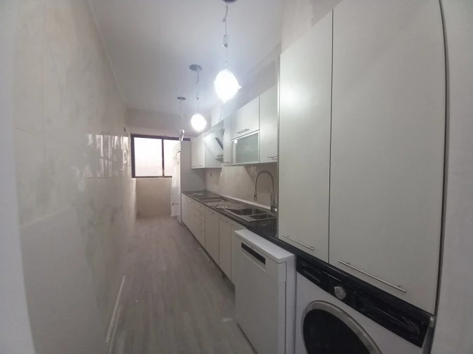 Apartamento T3 para Venda em Costa da Caparica Foto 14