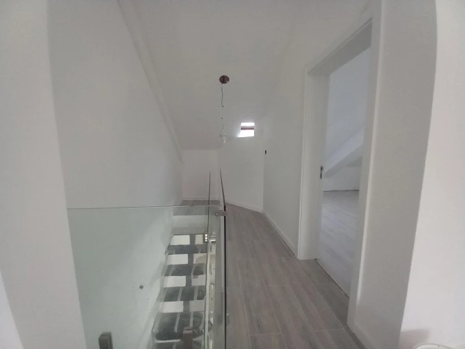 Apartamento T3 para Venda em Costa da Caparica Foto 25