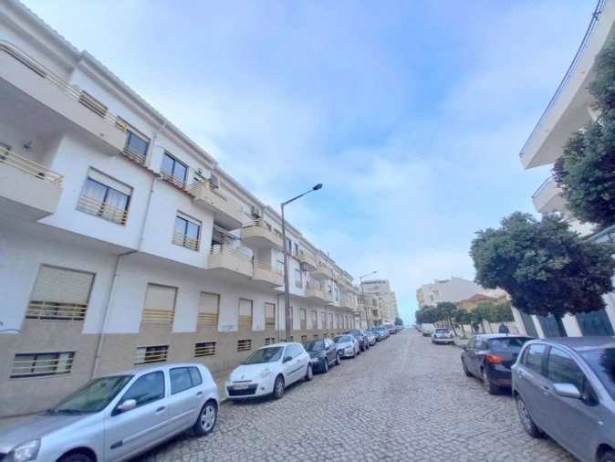 Apartamento T3 para Venda em Costa da Caparica Foto 9