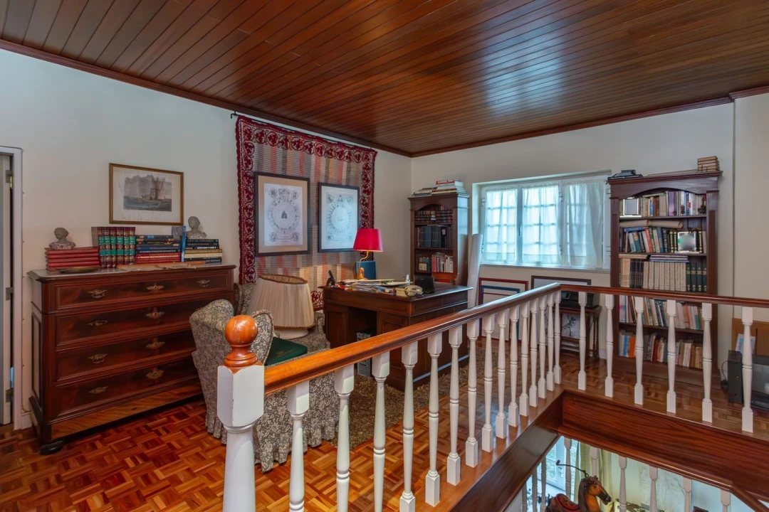 Moradia T4 para Venda em Cacém e São Marcos Foto 19