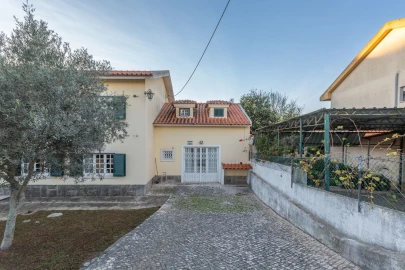 Moradia T4 para Venda em Agualva e Mira-Sintra