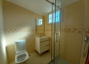 Moradia T4 para Venda em Carcavelos e Parede