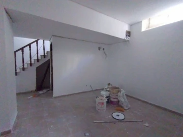 Moradia T4 para Venda em Carcavelos e Parede