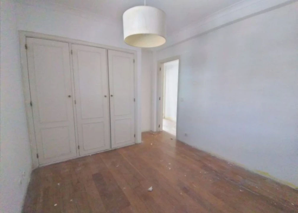 Moradia T6 para Venda em Cacém e São Marcos Foto 16