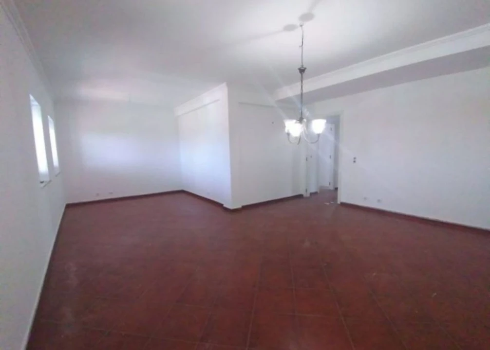 Moradia T6 para Venda em Cacém e São Marcos Foto 19