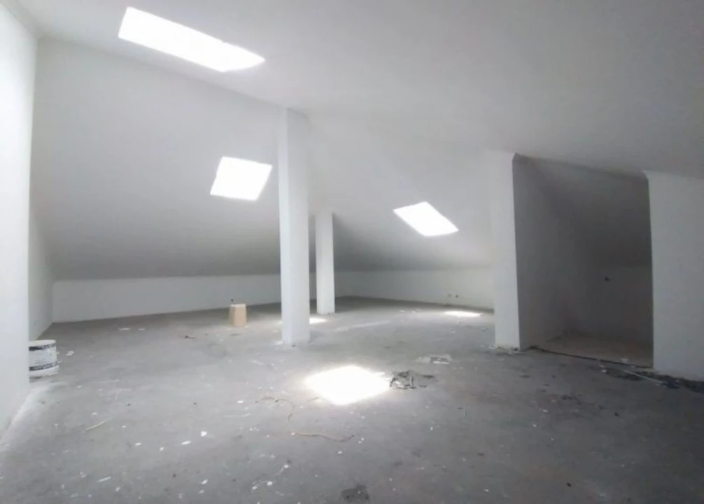 Moradia T6 para Venda em Cacém e São Marcos Foto 20