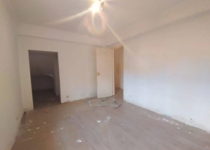 Moradia T6 para Venda em Cacém e São Marcos Foto 7