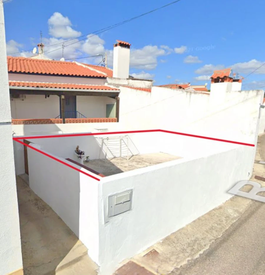 Moradia T3 para Venda em Ponte de Sor, Tramaga e Vale de Açor