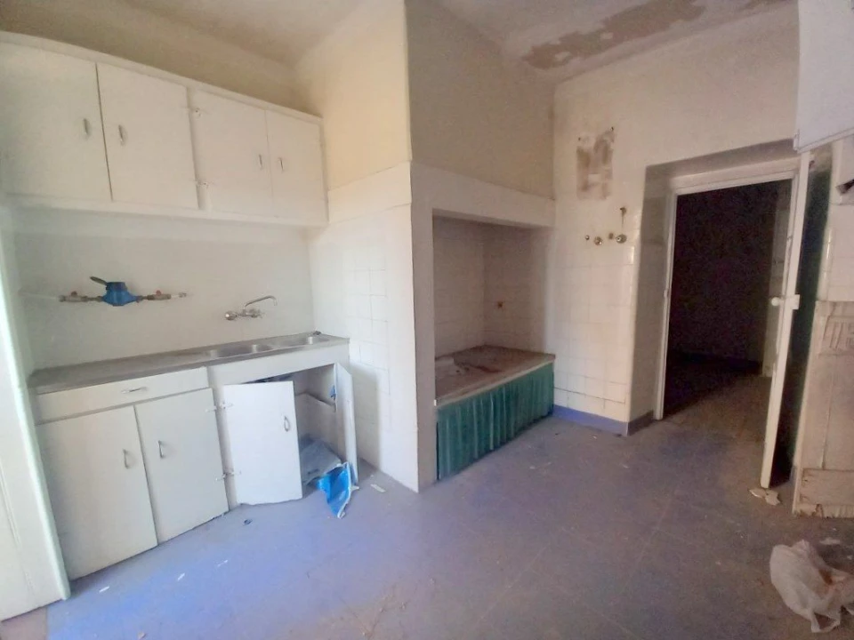 Apartamento T4 para Venda em Alvalade Foto 6