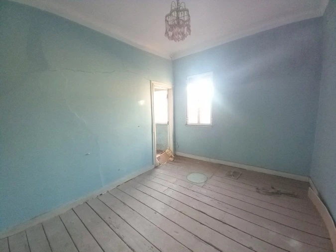 Apartamento T4 para Venda em Alvalade Foto 10