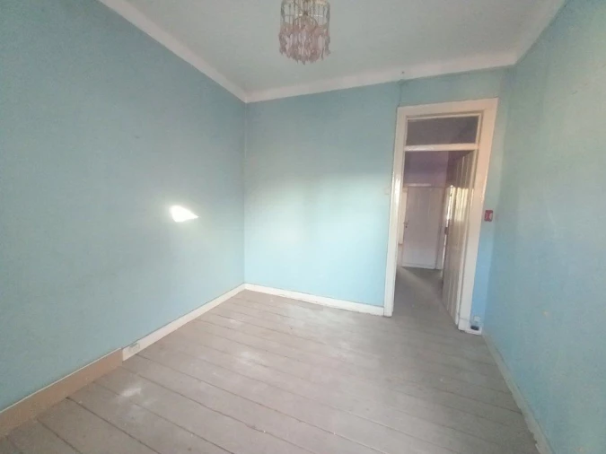 Apartamento T4 para Venda em Alvalade Foto 11