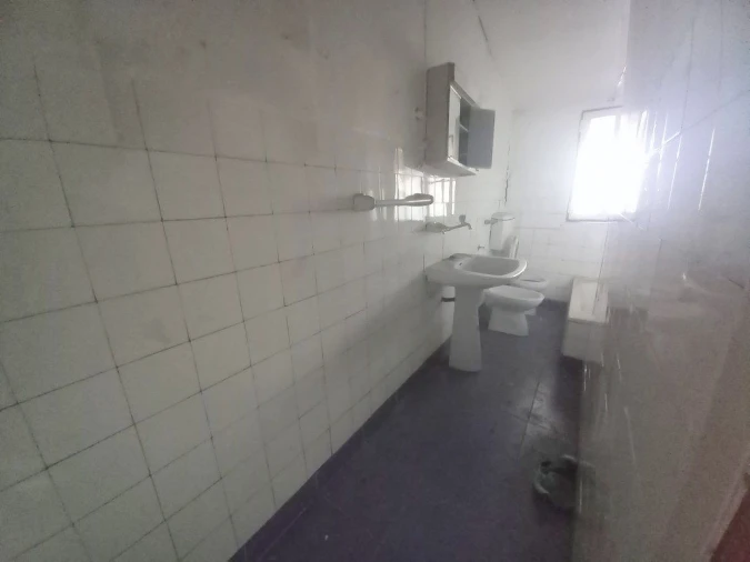 Apartamento T4 para Venda em Alvalade Foto 15