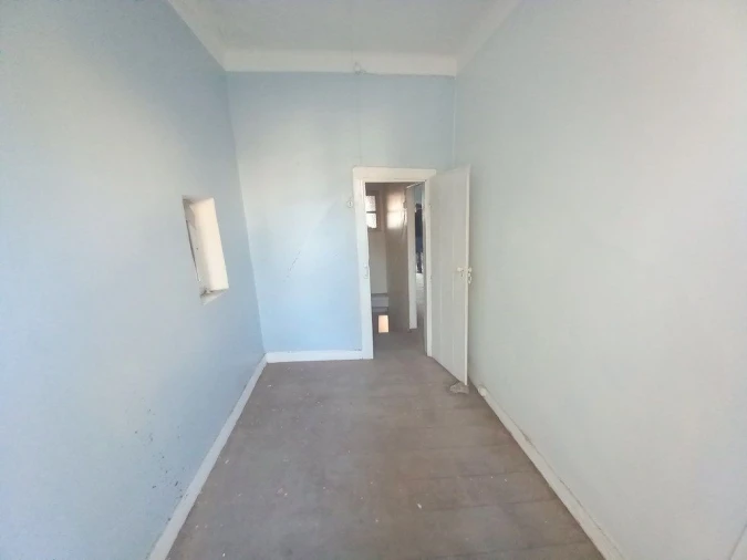 Apartamento T4 para Venda em Alvalade Foto 8