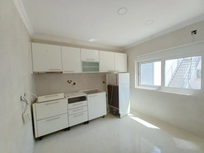 Moradia T6 para Venda em Amora Foto 6