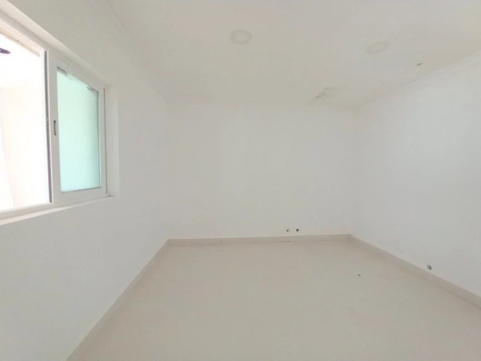 Moradia T6 para Venda em Amora Foto 18