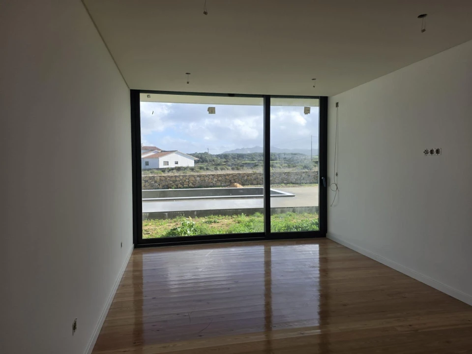 Moradia T4 para Venda em São João das Lampas e Terrugem Foto 45