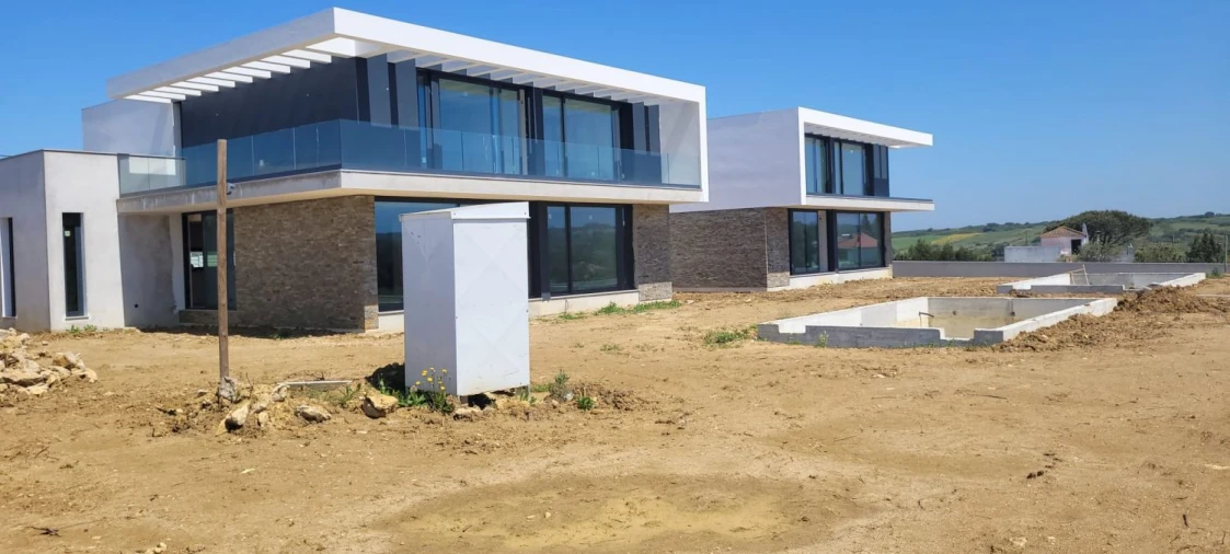 Moradia T4 para Venda em São João das Lampas e Terrugem Foto 24