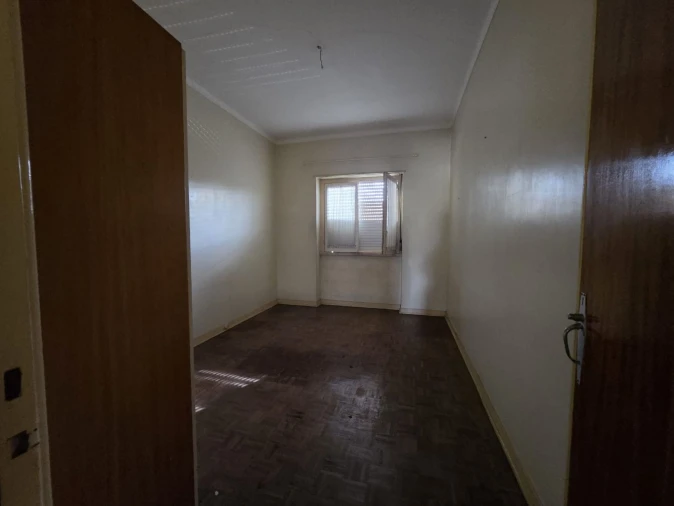 Apartamento T4 para Venda em Cacém e São Marcos Foto 8