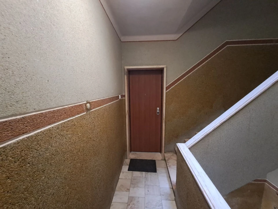 Apartamento T2 para Venda em Cacém e São Marcos Foto 18