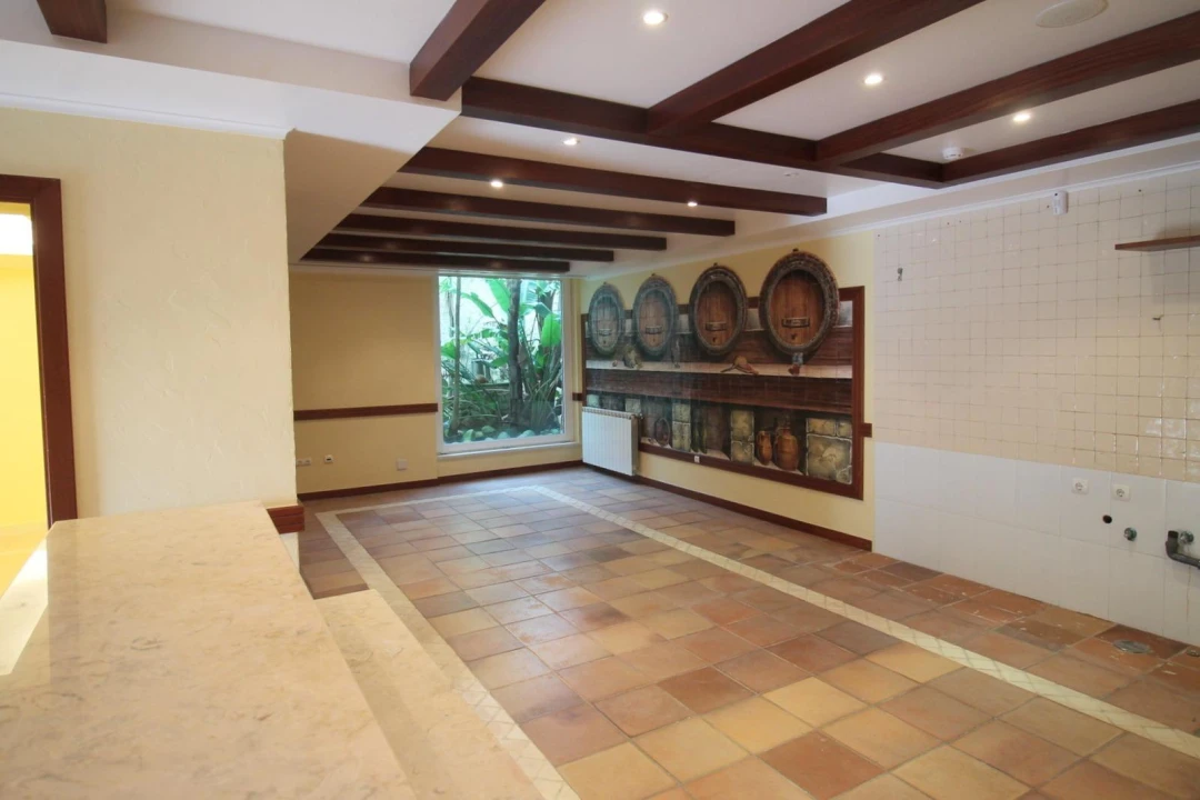 Moradia T6 para Venda em Queluz e Belas Foto 14