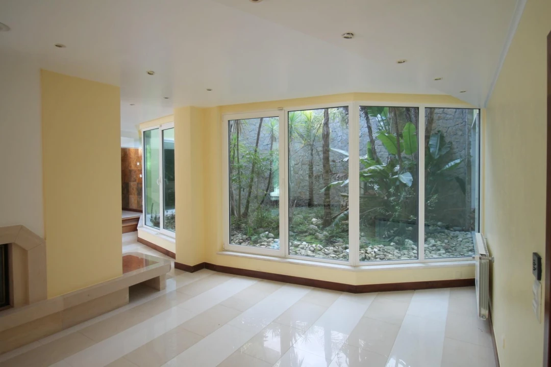 Moradia T6 para Venda em Queluz e Belas Foto 19