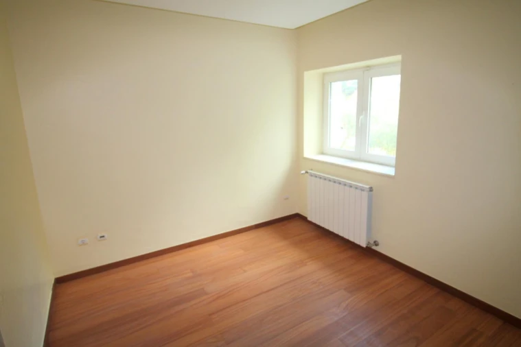 Moradia T6 para Venda em Queluz e Belas Foto 46