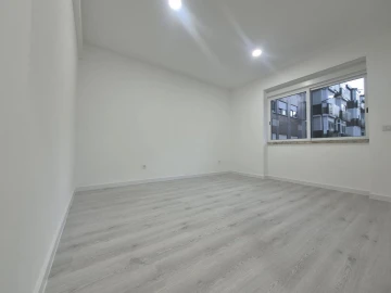 Apartamento T2 para Venda em Almada, Cova da Piedade, Pragal e Cacilhas