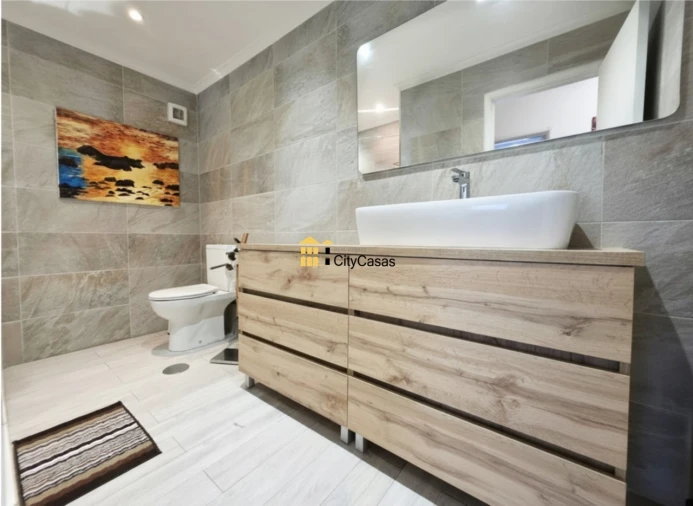 Apartamento T2 para Venda em Canidelo Foto 8