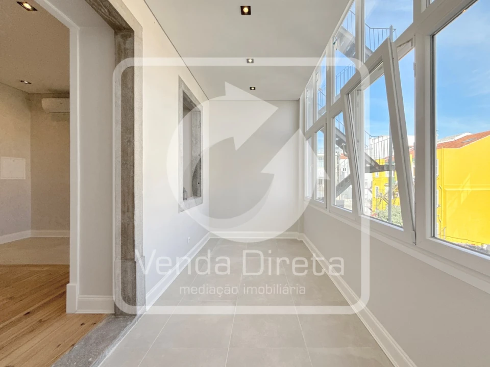 Apartamento T3 para Venda em Areeiro Foto 5