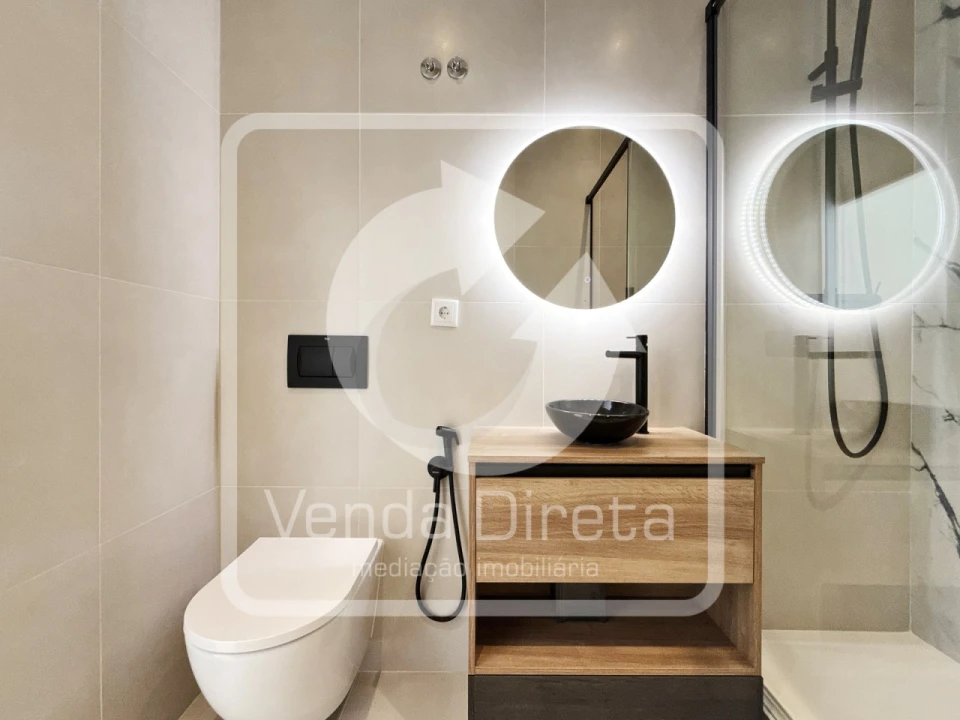 Apartamento T3 para Venda em Areeiro Foto 30