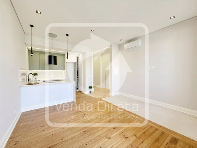 Apartamento T3 para Venda em Areeiro Foto 2