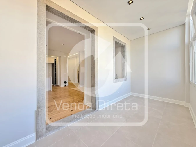 Apartamento T3 para Venda em Areeiro Foto 8