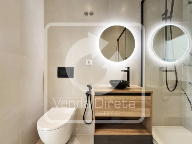 Apartamento T3 para Venda em Areeiro Foto 30