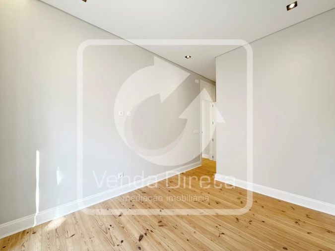 Apartamento T3 para Venda em Areeiro Foto 33