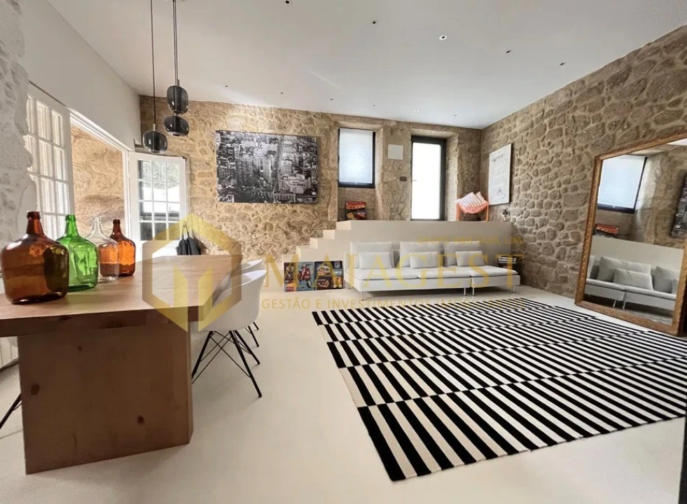 Moradia T2 para Venda em Dossãos Foto 6