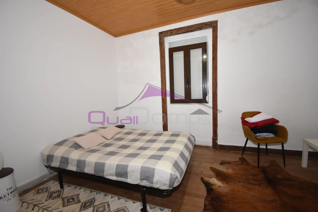 Moradia T4 para Venda em São João Baptista Foto 17