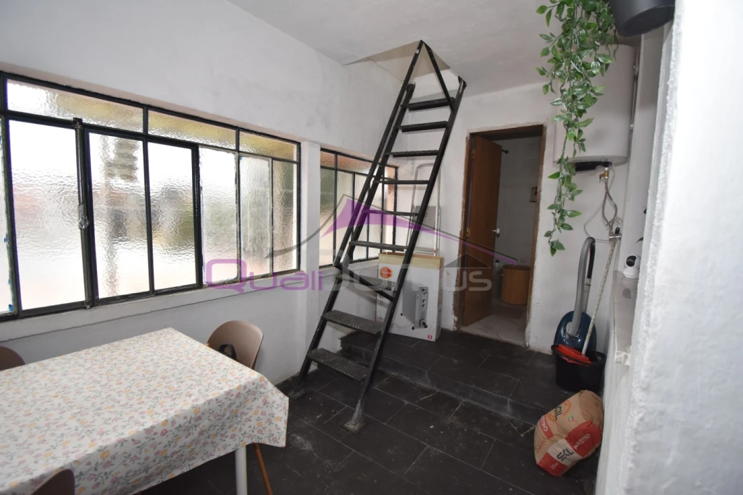 Moradia T4 para Venda em São João Baptista Foto 27