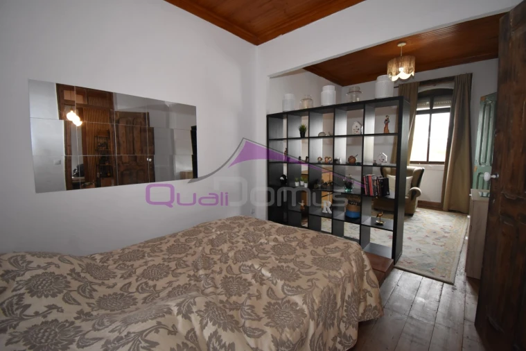 Moradia T4 para Venda em São João Baptista Foto 8