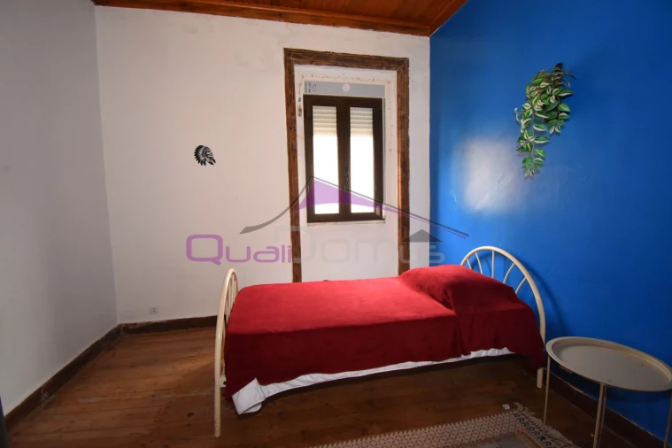 Moradia T4 para Venda em São João Baptista Foto 12