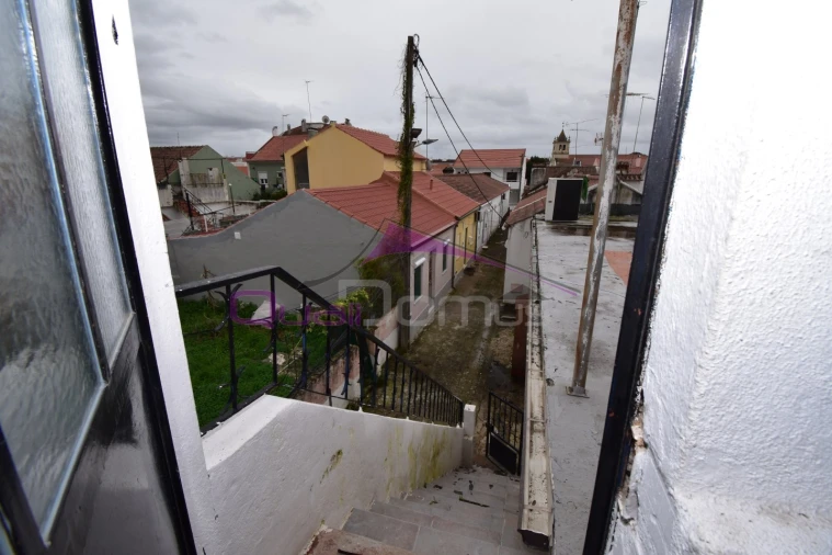 Moradia T4 para Venda em São João Baptista Foto 39