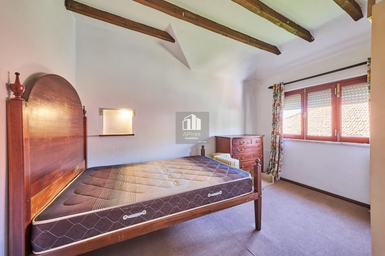 Moradia T5 para Venda em Costa da Caparica Foto 38