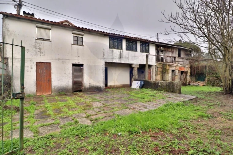 Moradia T3 para Venda em Este (São Pedro e São Mamede) Foto 2