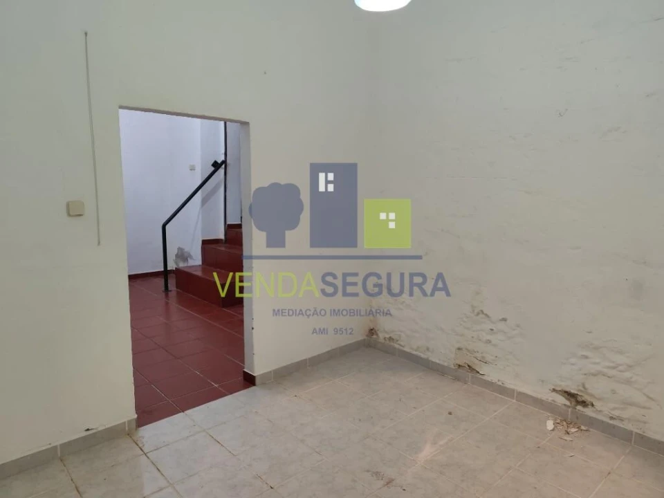 Moradia T3 para Venda em Santo Agostinho e São João Baptista e Santo Amador Foto 19