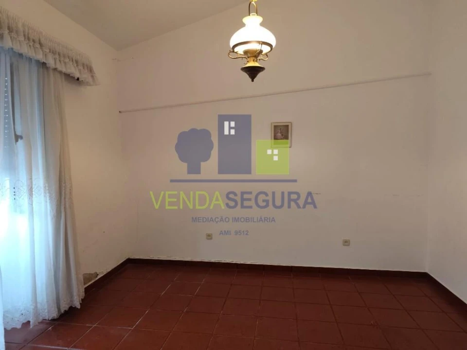 Moradia T3 para Venda em Santo Agostinho e São João Baptista e Santo Amador Foto 4