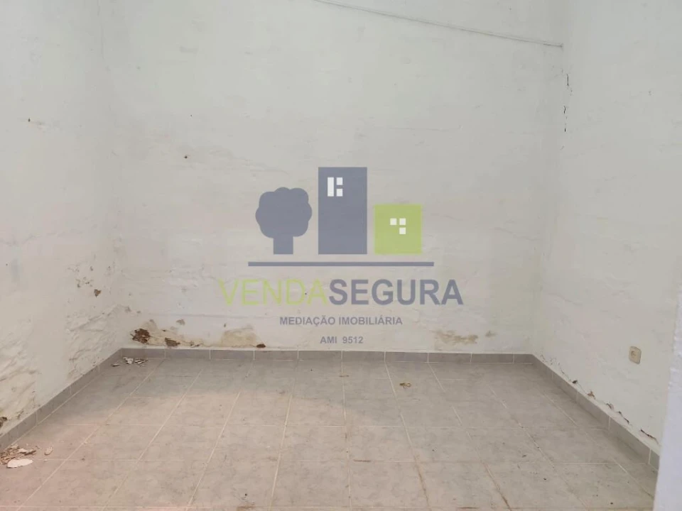 Moradia T3 para Venda em Santo Agostinho e São João Baptista e Santo Amador Foto 17