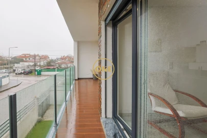 Moradia T4 para Venda em Fernao Ferro