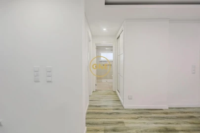Moradia T4 para Venda em Fernao Ferro