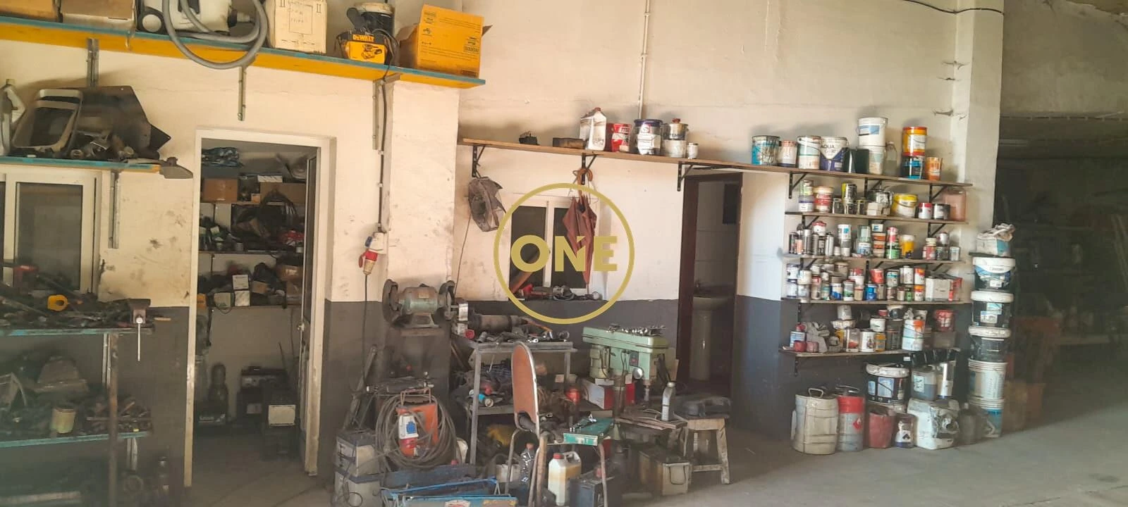 Armazém para Venda em Tabua Foto 3