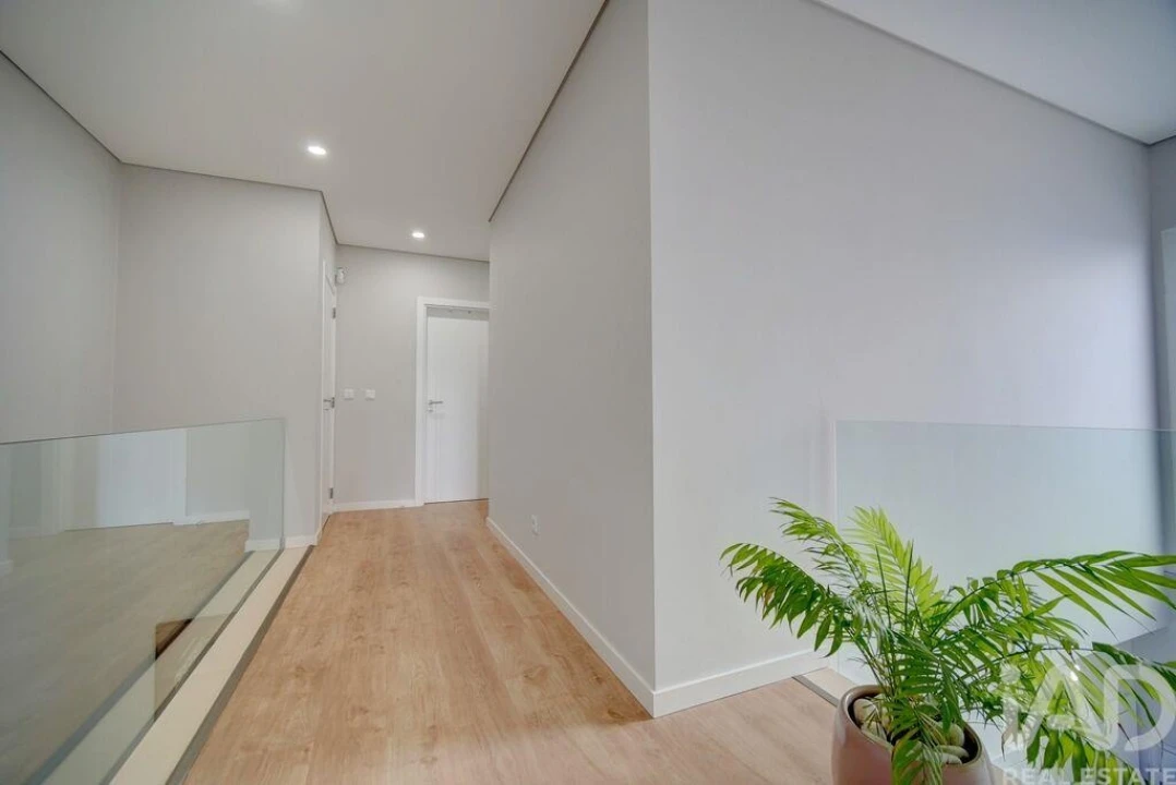 Moradia T3 para Venda em Amora Foto 7